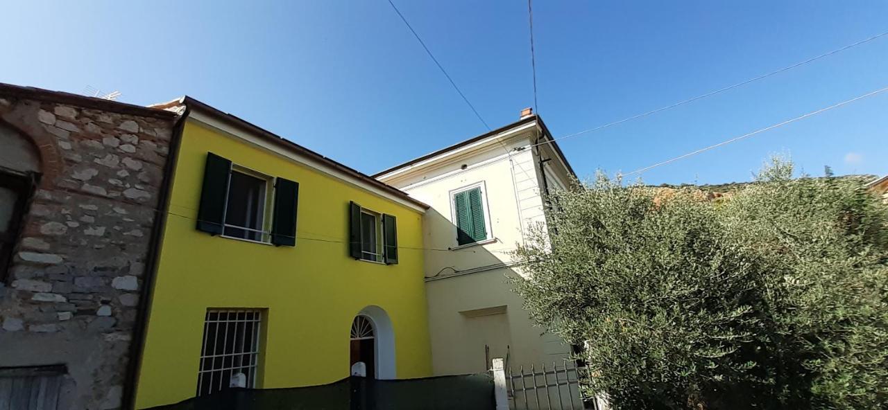 La Casa Gialla Del Ristoro Agricolo 베키아노 외부 사진