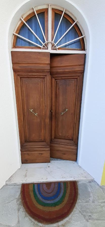 La Casa Gialla Del Ristoro Agricolo 베키아노 외부 사진